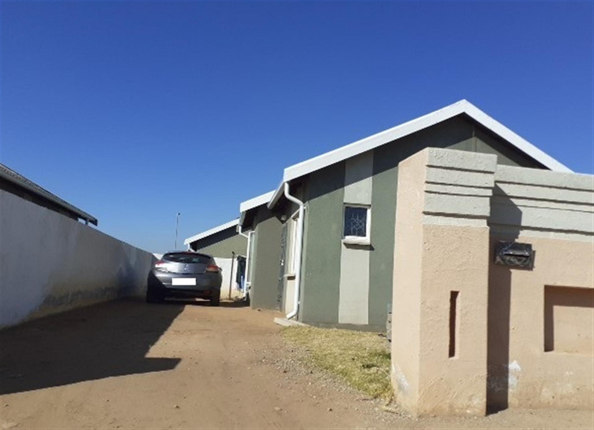 Front View of property in Windmill Park
