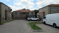 Front View of property in Safarituine