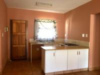 Kitchen - 10 square meters of property in Crystal Park