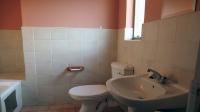 Main Bathroom - 4 square meters of property in Crystal Park