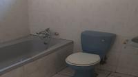 Bathroom 1 - 3 square meters of property in Avoca