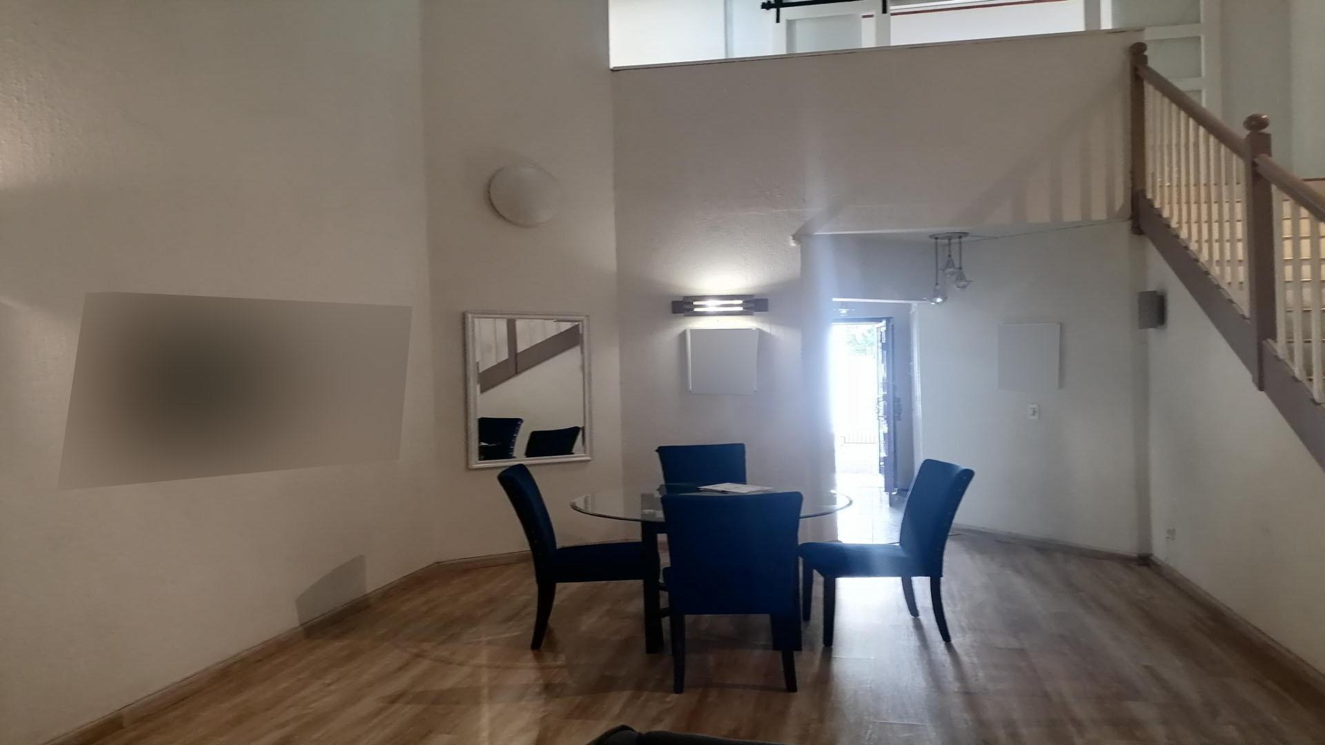 Dining Room of property in Bryanston