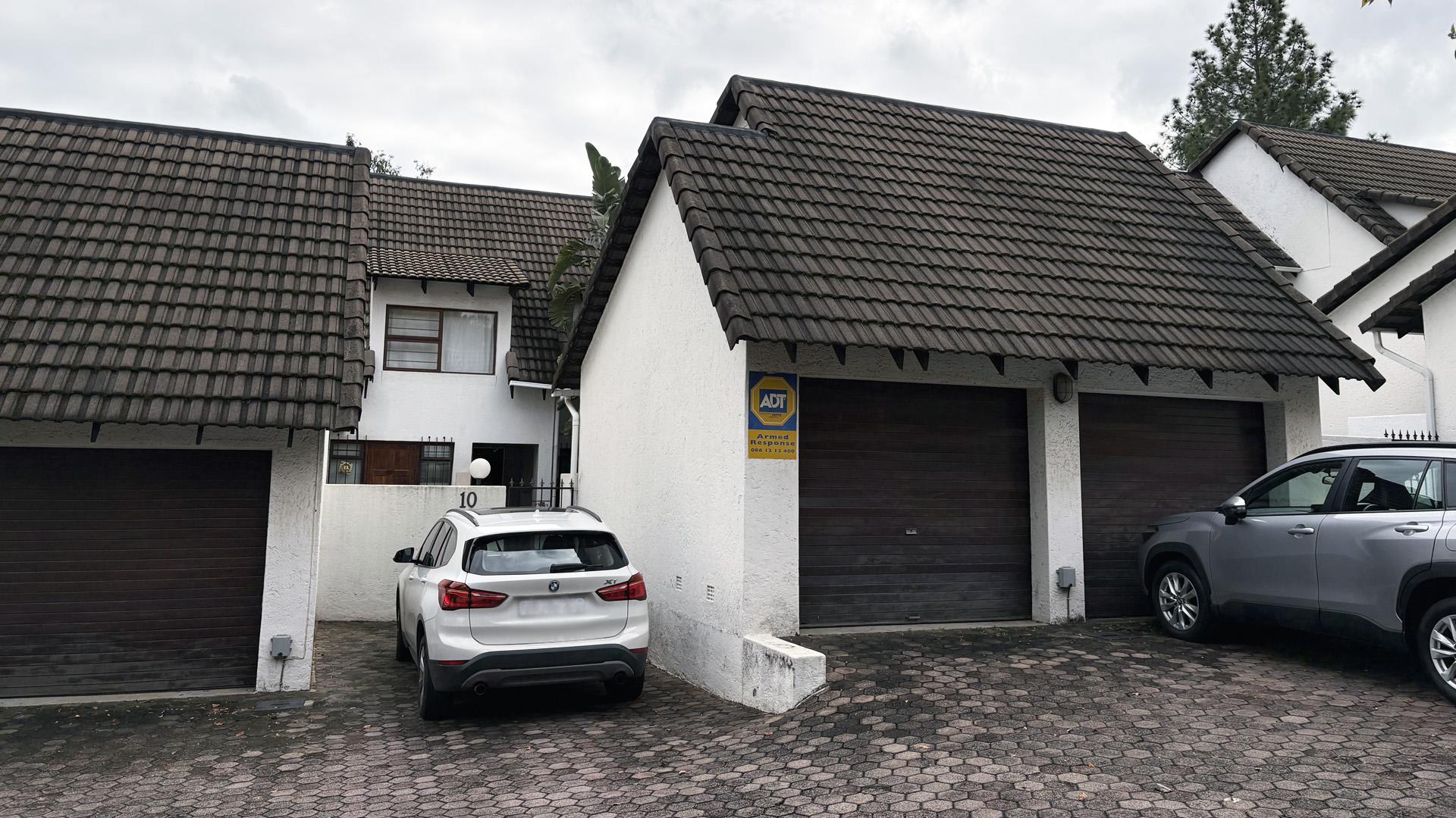 Front View of property in Bryanston