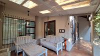 Patio - 30 square meters of property in Bryanston