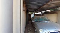 Carport  - 21 square meters of property in Montana Tuine