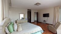 Main Bedroom - 45 square meters of property in Montana Tuine