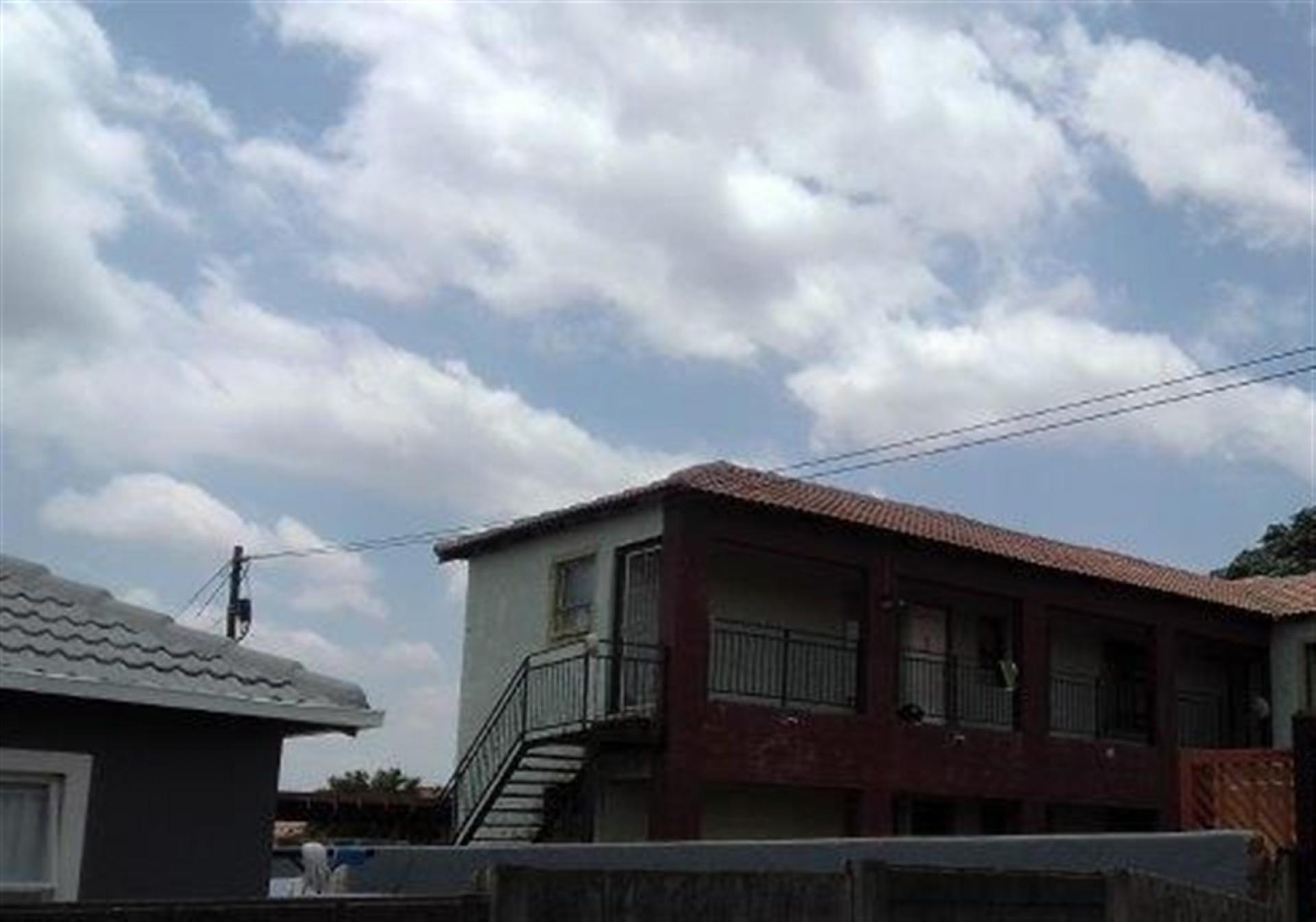 Front View of property in Nellmapius