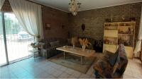 Formal Lounge - 40 square meters of property in Hartebeesfontein