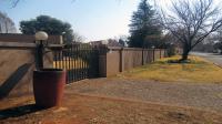 3 Bedroom 2 Bathroom House for Sale for sale in Golf Park