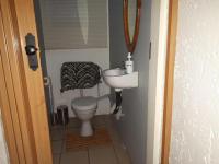 Guest Toilet of property in Golf Park