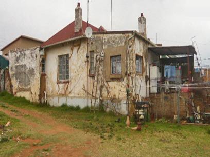 6 Bedroom House for Sale For Sale in Krugersdorp - Private Sale - MR39283