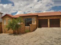 3 Bedroom 2 Bathroom Simplex for Sale for sale in Stone Ridge