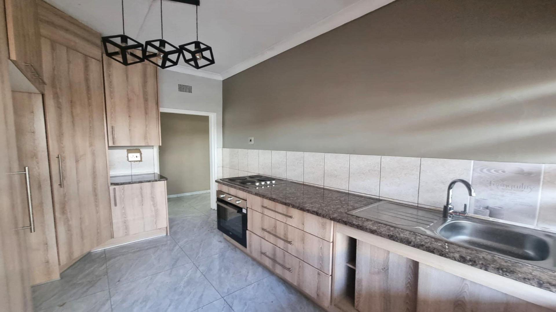 Kitchen of property in Three Rivers
