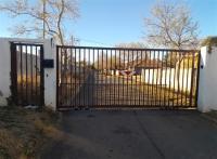 Front View of property in Cosmo City