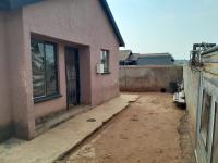 Front View of property in Clayville