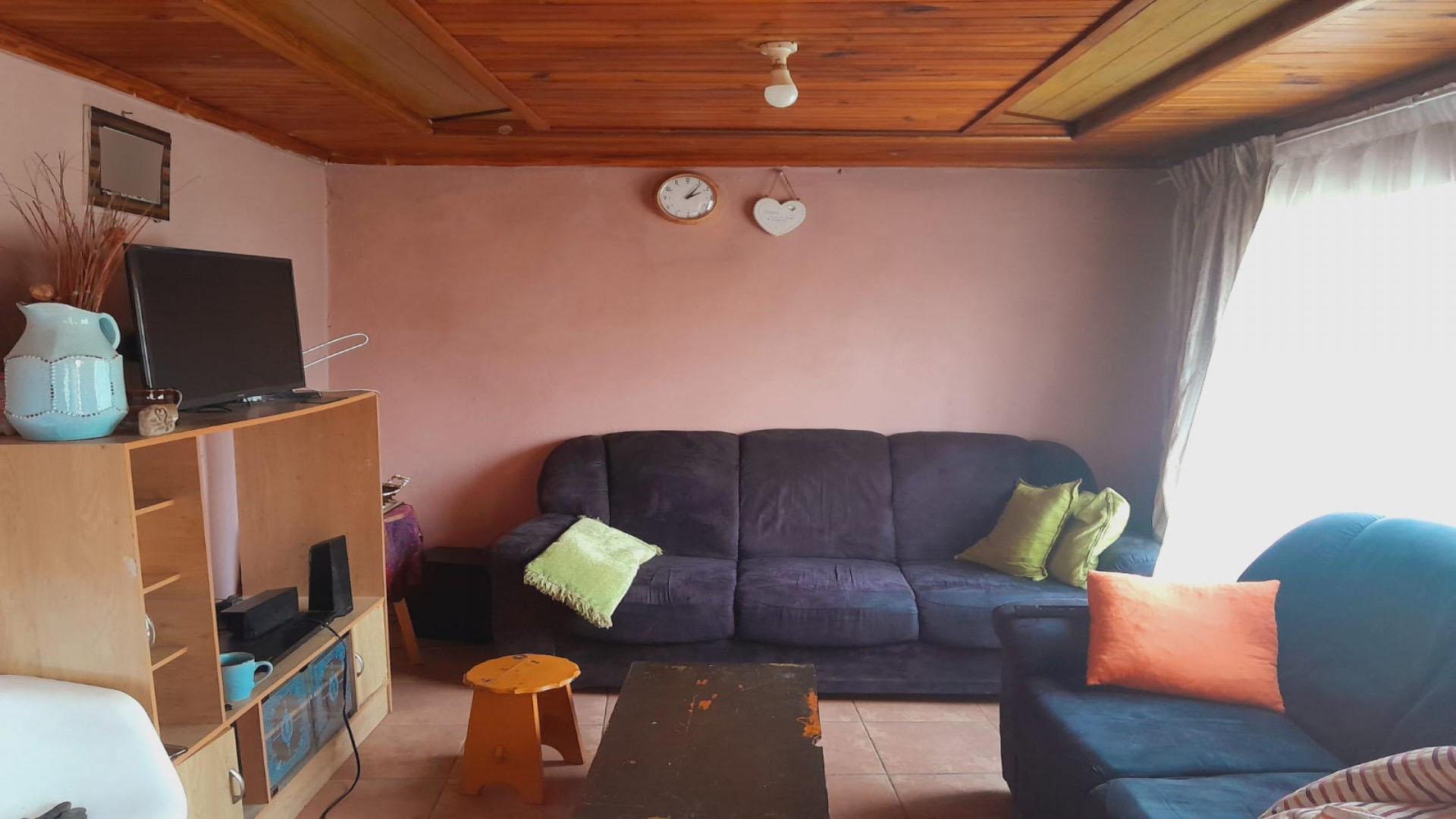 Lounges of property in Mdantsane