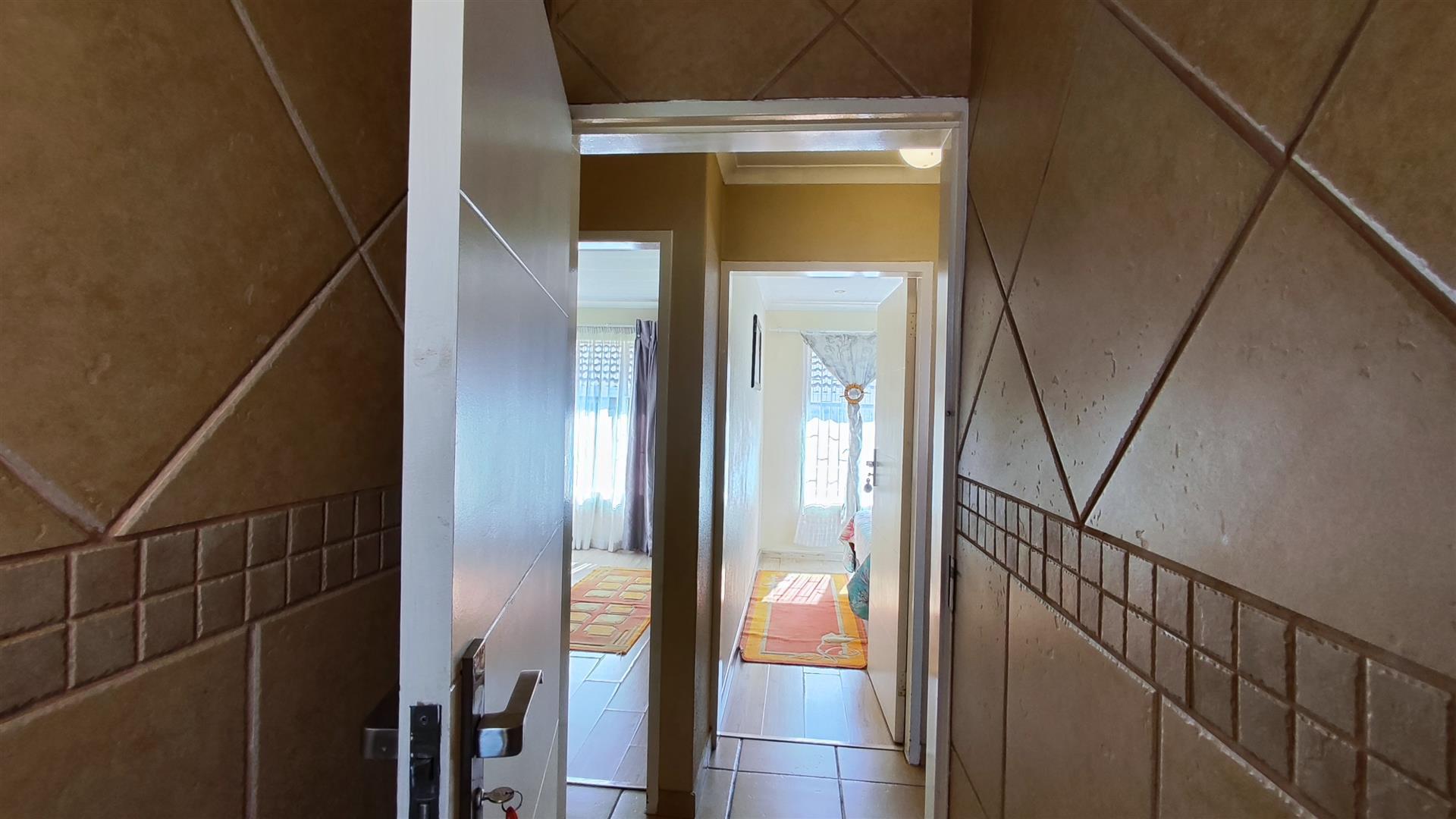 Bathroom 1 - 7 square meters of property in Norkem park