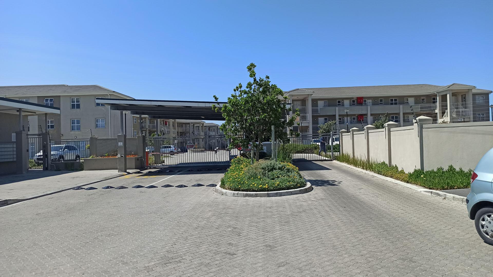 Front View of property in Muizenberg  