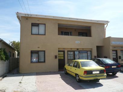 1 Bedroom Apartment for Sale For Sale in Parow Central - Private Sale - MR39453