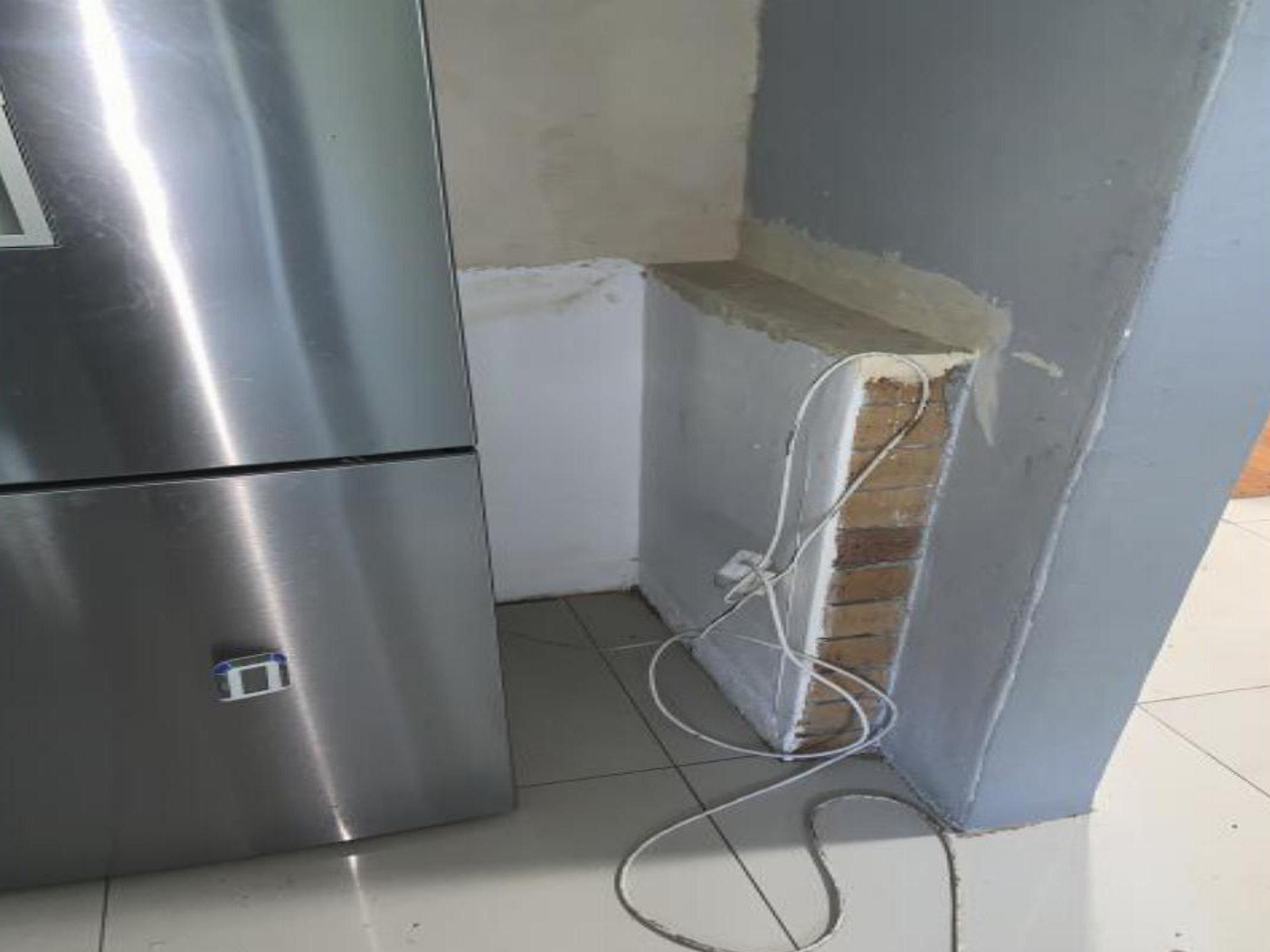 Kitchen of property in Kenridge 