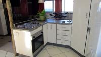 Kitchen - 11 square meters of property in Kingsburgh