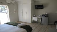 Bed Room 2 - 18 square meters of property in Sasolburg