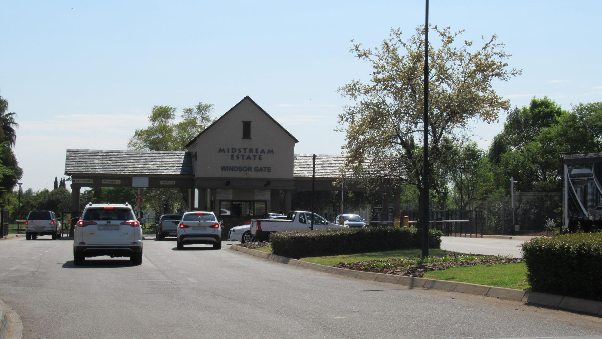 Front View of property in Midstream Estate