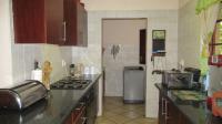 Kitchen - 8 square meters of property in Waterval East