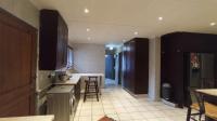 Kitchen - 40 square meters of property in Sunward park