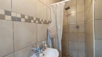 Bathroom 2 - 4 square meters of property in Sunward park