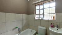 Bathroom 1 - 4 square meters of property in Sunward park