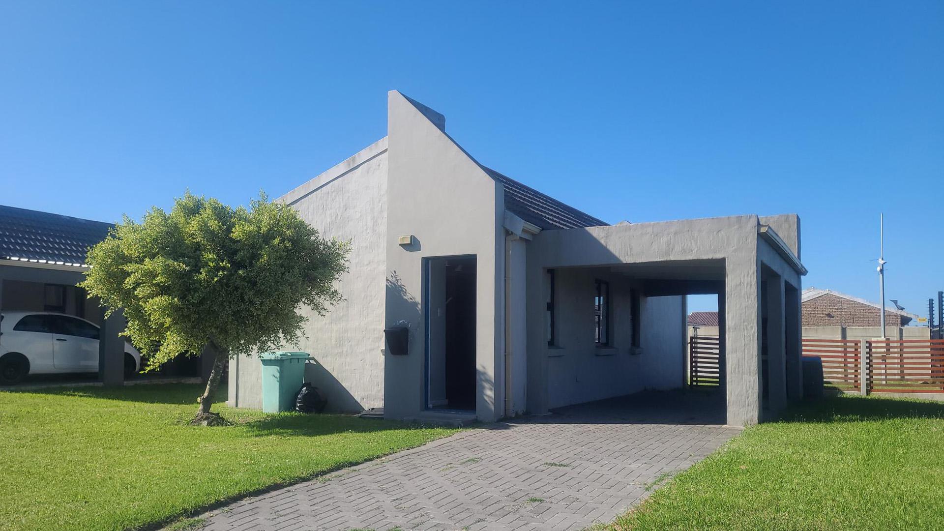 Front View of property in Parsons Vlei