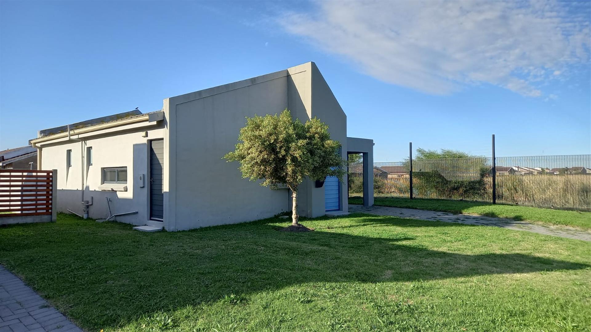 Front View of property in Parsons Vlei