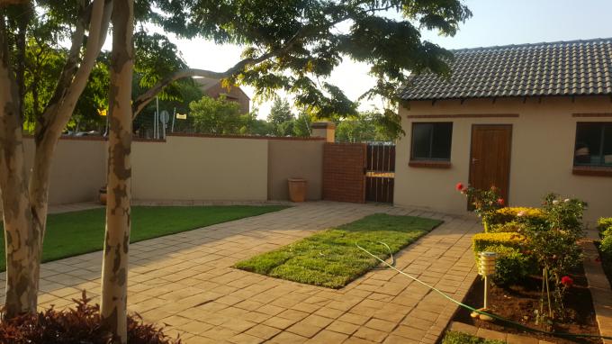 2 Bedroom Apartment for Sale For Sale in Mooikloof Ridge - MR396298