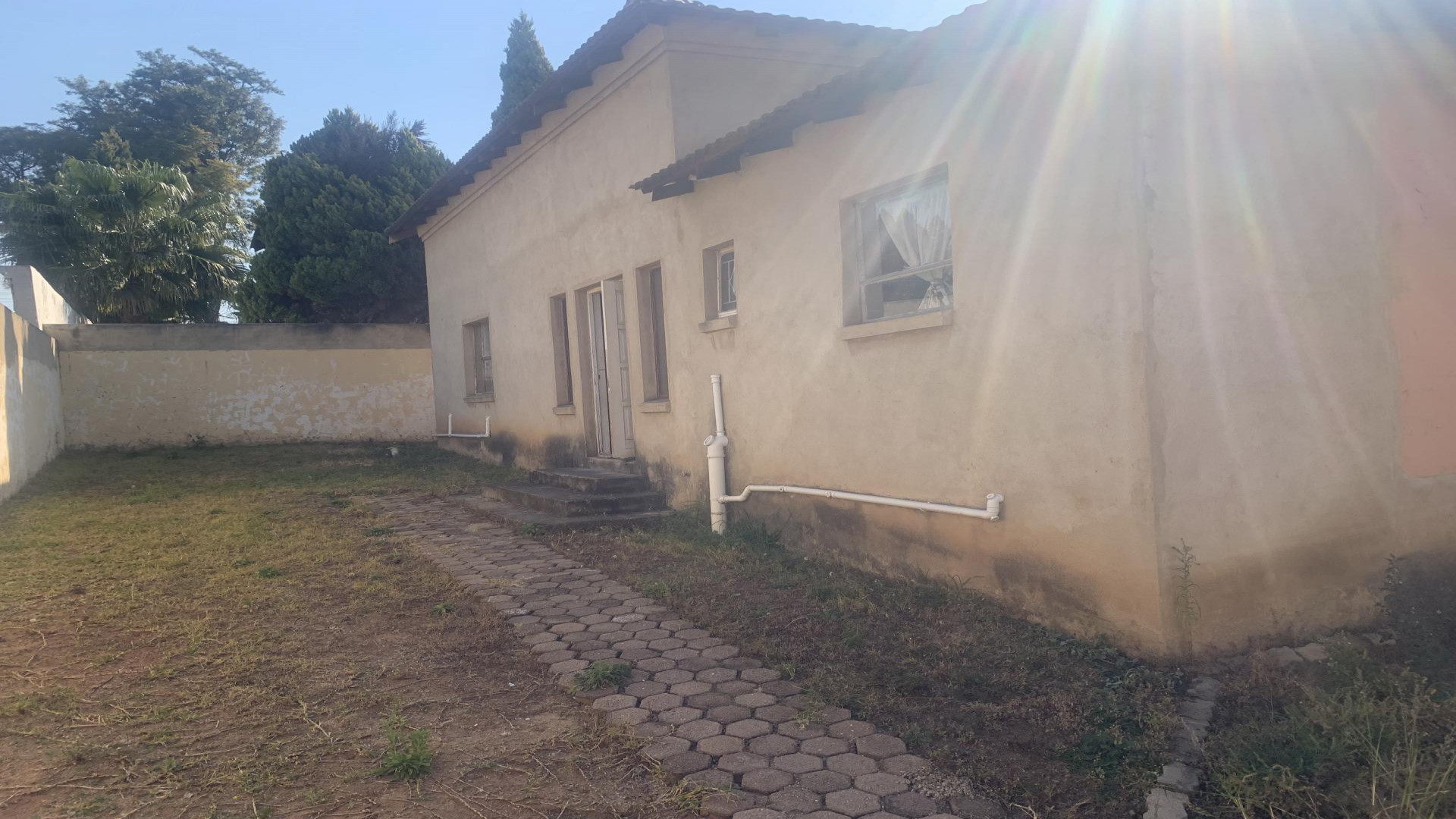 Front View of property in Johannesburg North