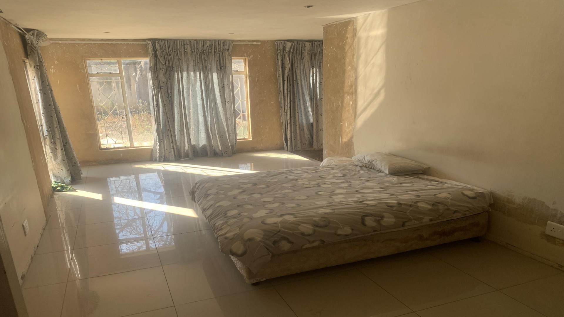 Bed Room 1 of property in Johannesburg North