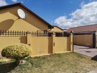 3 Bedroom 1 Bathroom House for Sale for sale in Karenpark