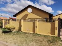  of property in Karenpark