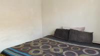 Bed Room 1 - 11 square meters of property in Protea Glen