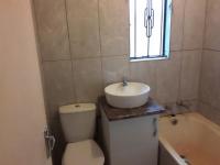 Bathroom 1 - 4 square meters of property in Protea Glen