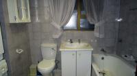 Main Bathroom - 6 square meters of property in Margate