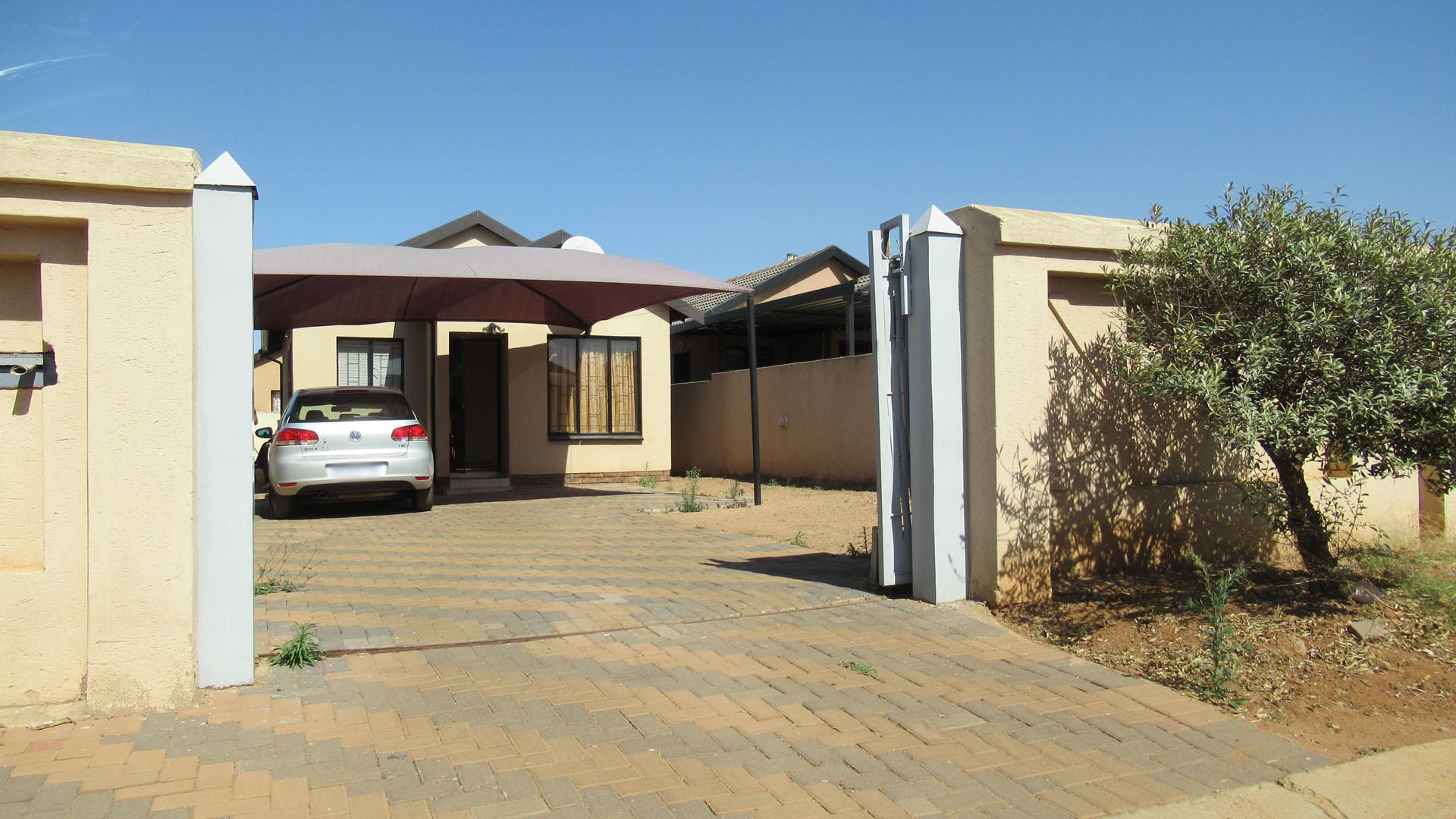 Front View of property in Soshanguve East