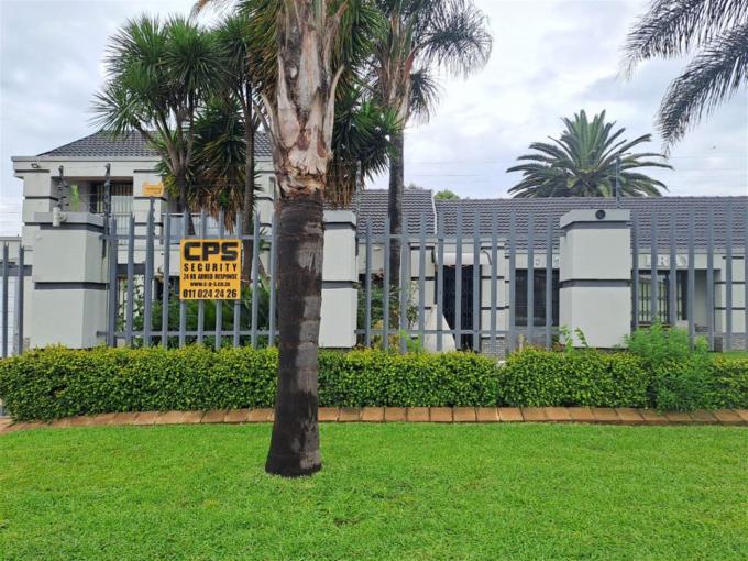 Standard Bank SIE Sale In Execution 5 Bedroom House for Sale in Brackenhurst - MR398008
