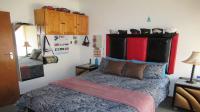 Bed Room 1 - 13 square meters of property in Vereeniging