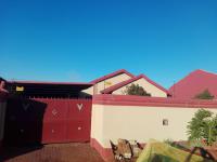 2 Bedroom 1 Bathroom House for Sale for sale in Protea Glen