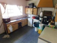 Kitchen - 18 square meters of property in Townsview