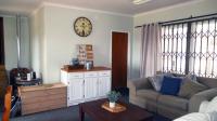 Lounges - 76 square meters of property in Heidelberg - GP