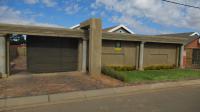 2 Bedroom 1 Bathroom House for Sale for sale in Lenasia South