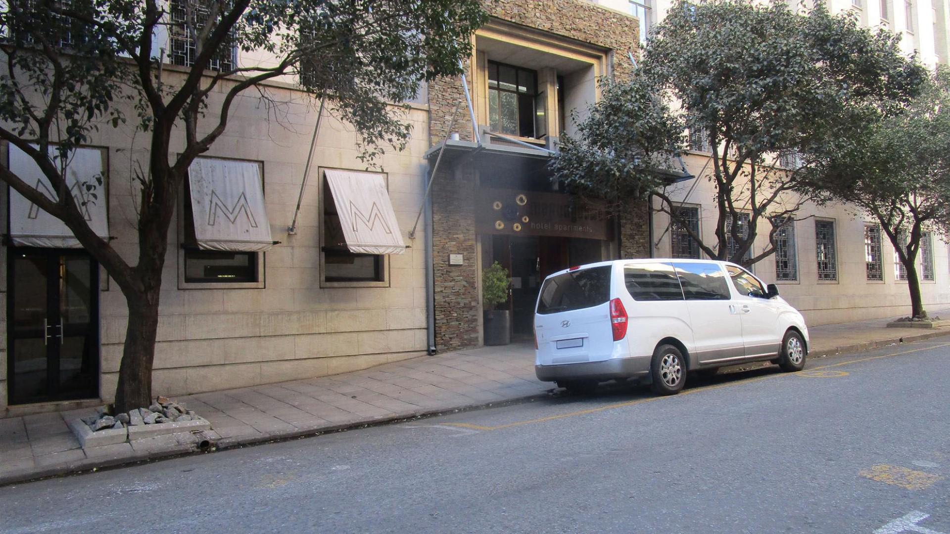 Front View of property in Marshallstown