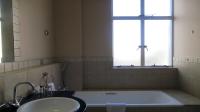 Main Bathroom - 9 square meters of property in Marshallstown